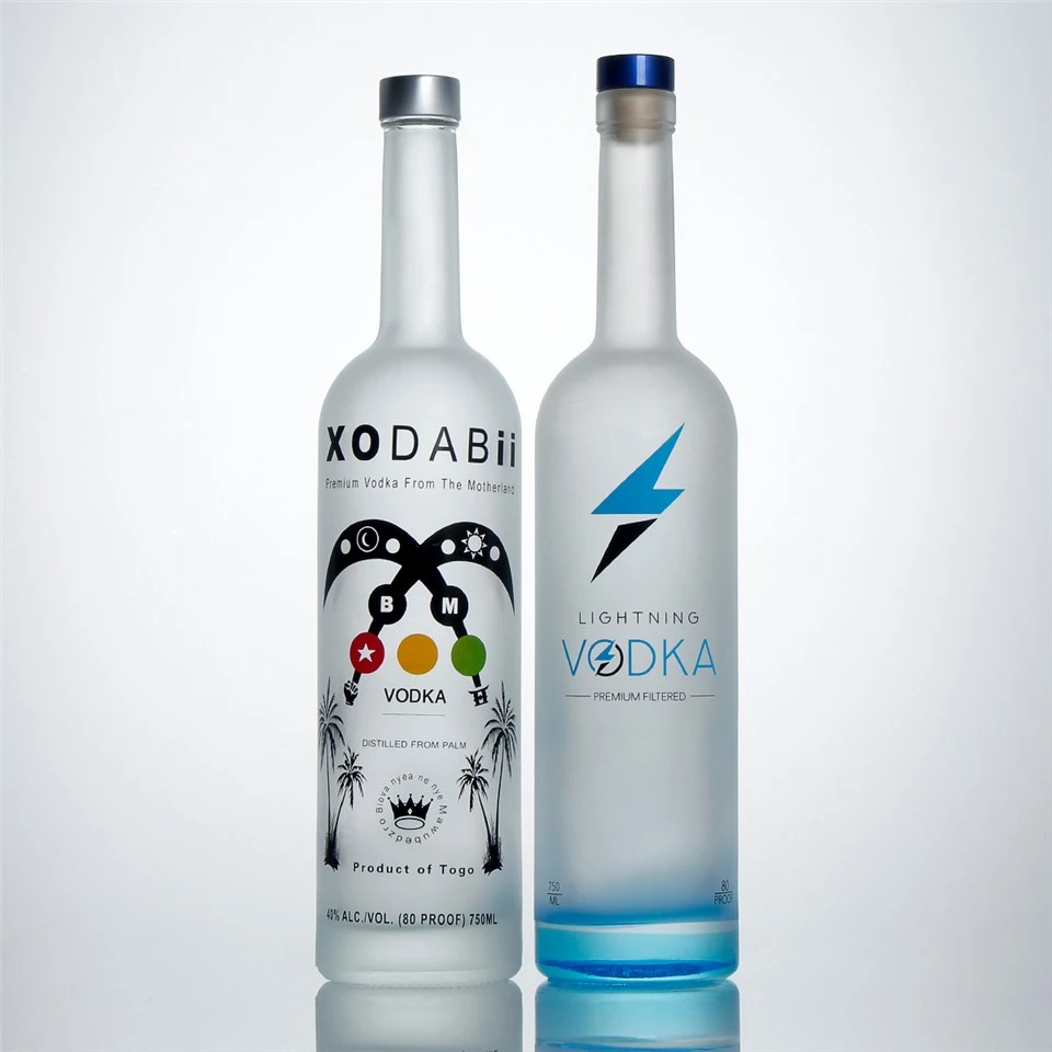 Botella de vidrio de licor esmerilado