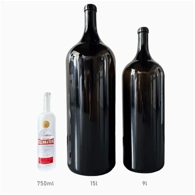 Capacidades de 15 ll Bardeos Bordeos Bottle